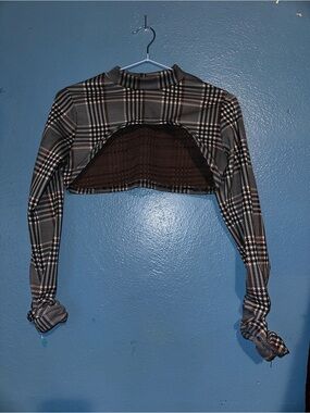 Plaid Cropped Long-Sleeve Top - Black/Grey/Brown